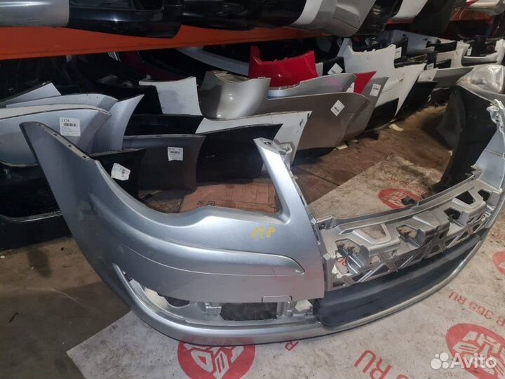 Бампер передний Volkswagen Touran 1T BMY 2009