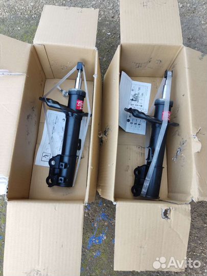 Стойка амортизатора кия сид 1