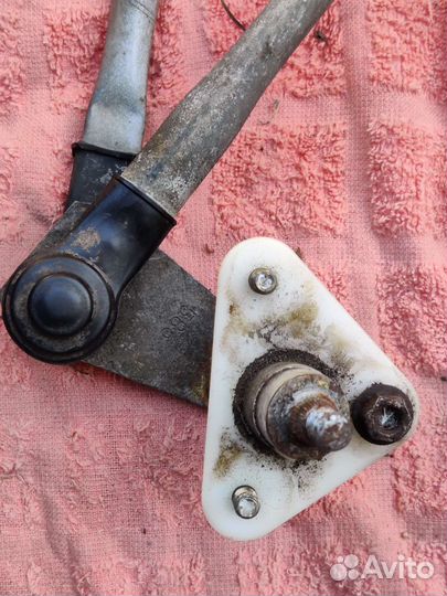 Трапеция дворников Митсубиси мираж хетчбек