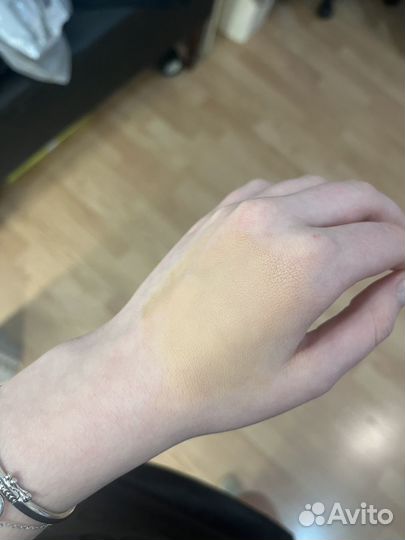 Тональный крем зina