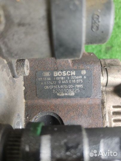 Топливный насос высокого давления Renault Laguna