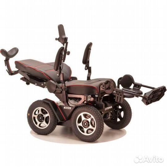 Кресло-коляска с электроприводом Caterwil 4WD