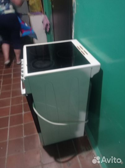 Плита электрическая стеклокерамика б/у