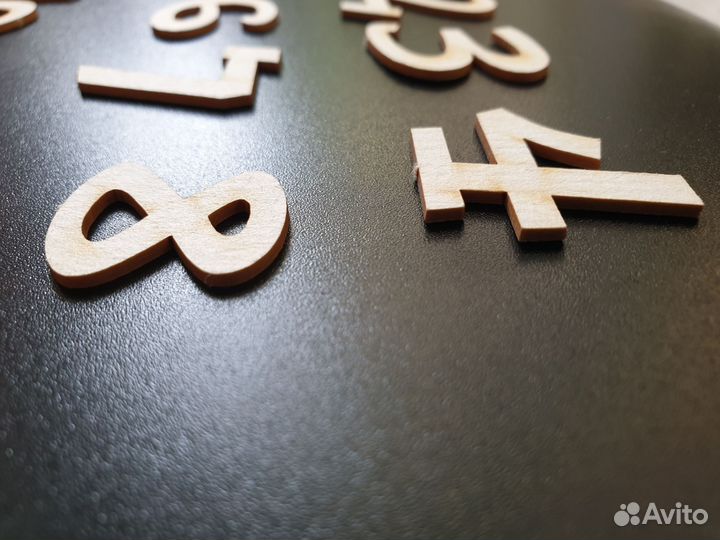 Набор деревянных цифр от 1 до 12 для рукоделия