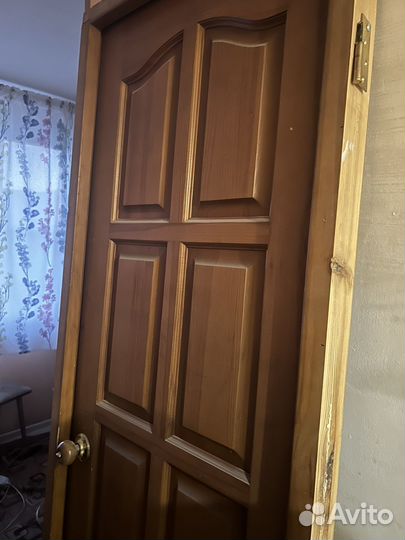 Коробка дверная и дверь с наличниками