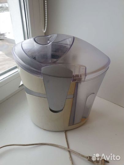 Соковыжималка Daewoo International DI-3610S