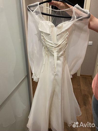 Продается платье