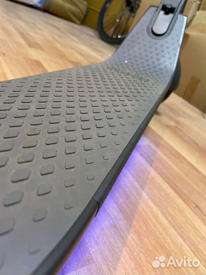 Электросамокат Ninebot by Segway ES2 серый