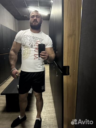 Телохранитель личная охрана