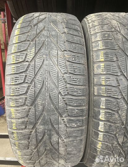 Nokian Tyres Hakkapeliitta R2 235/60 R17 P
