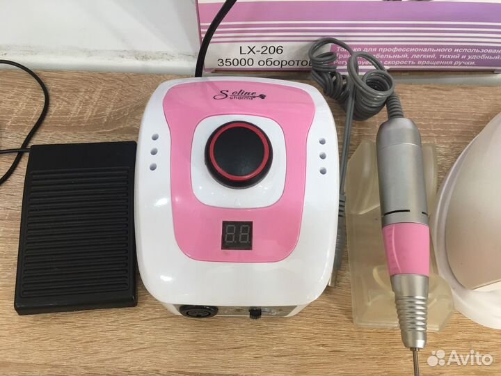 Аппарат для маникюра и лампа