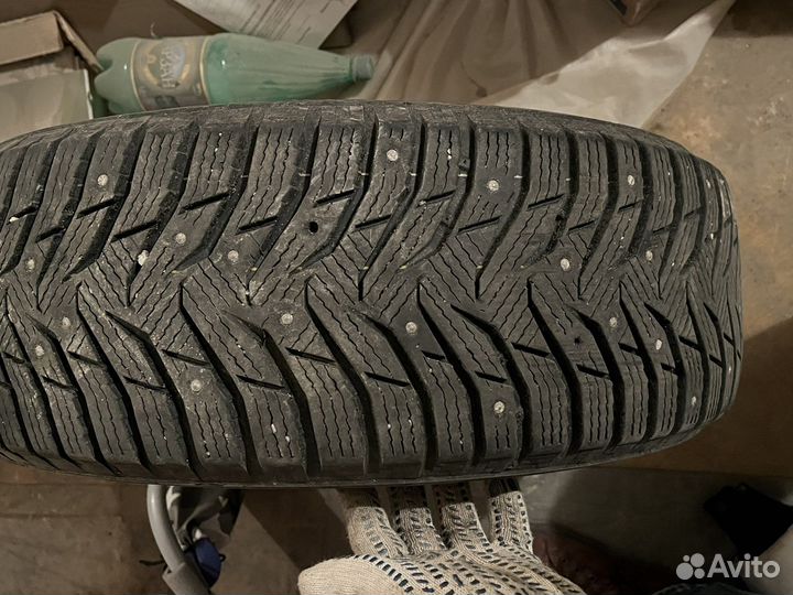 Kumho WinterCraft Ice WI31 205/60 R16 92T