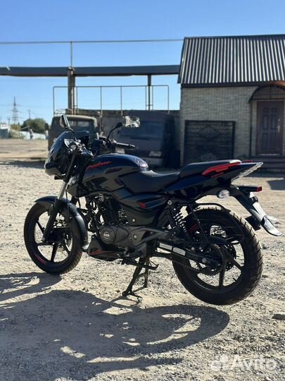 Bajaj pulsar 180