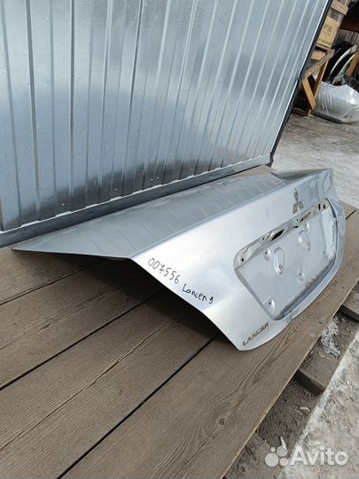 Крышка багажника Mitsubishi Lancer 9 IX