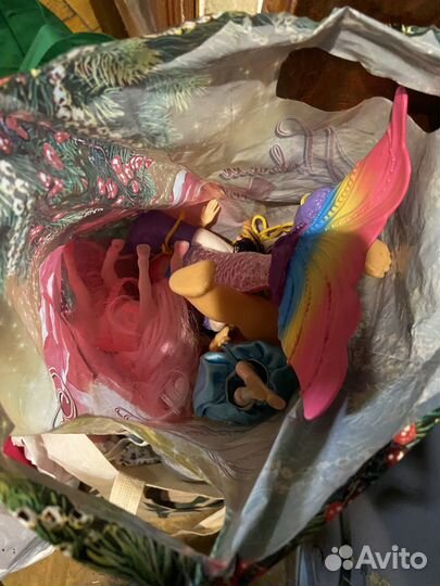 Отдам одежда на девочку 3 пакета и игрушки