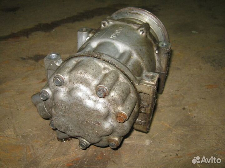 Компрессор кондиционера Nissan Almera G15 2016