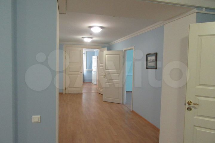 Аренда особняка 550 м2