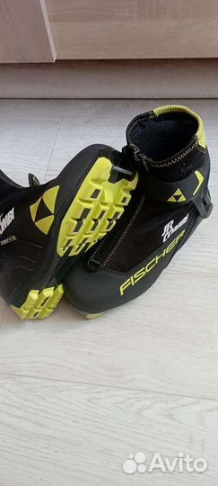 Лыжные ботинки fischer