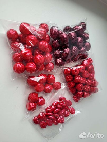 Бусины большие красные бордовые 5 видов 315 грамм
