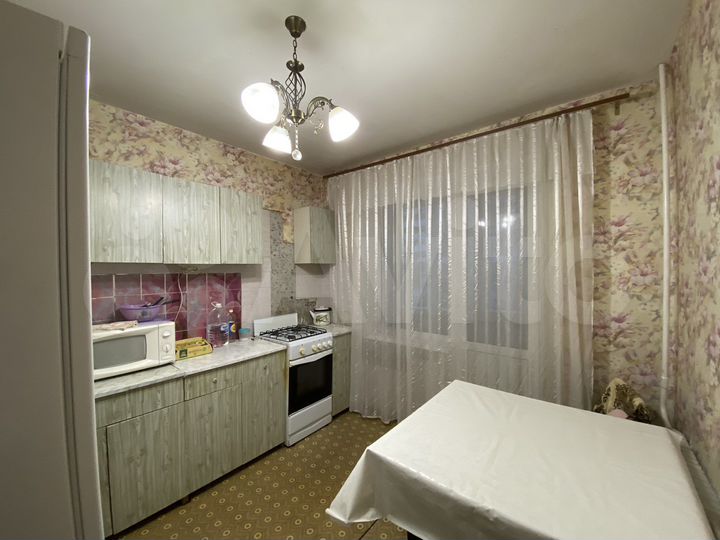 Комната 16 м² в 3-к., 1/10 эт.