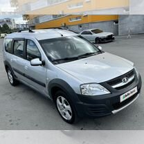 ВАЗ (LADA) Largus Cross 1.6 MT, 2017, 130 000 км, с пробегом, цена 650 000 руб.