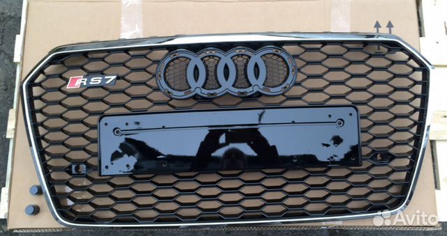 Решетка радиатора Audi A7 RS7 дорест хром