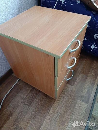 Тумба выкатная