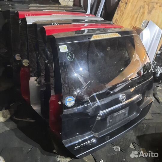 Крышка Багажника Багажника на Nissan XTrail T31