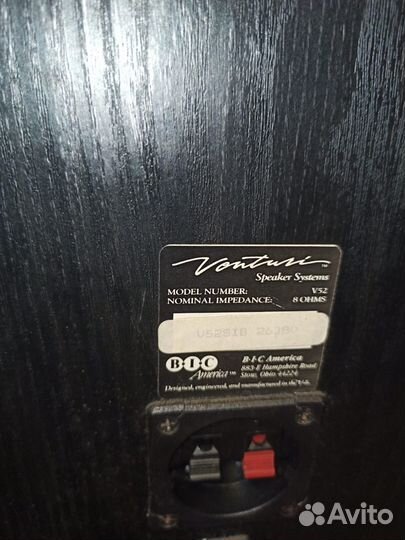 Полочная акустика BIC America Venturi V52 B