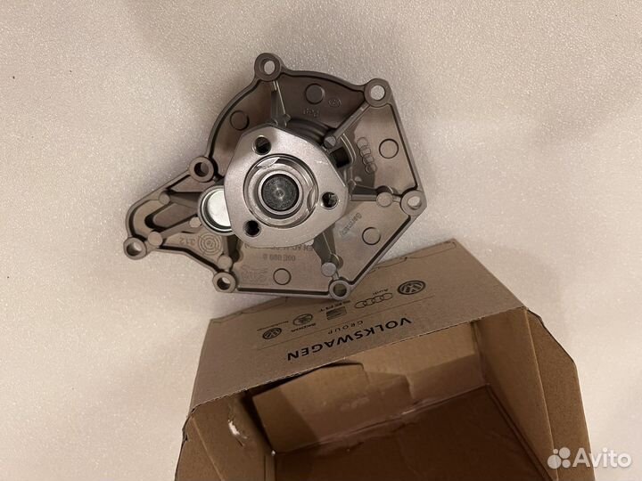 Насос водяной (помпа) VAG 06E121018D оригинал