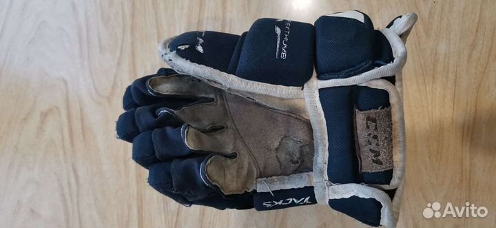 Краги хоккейные