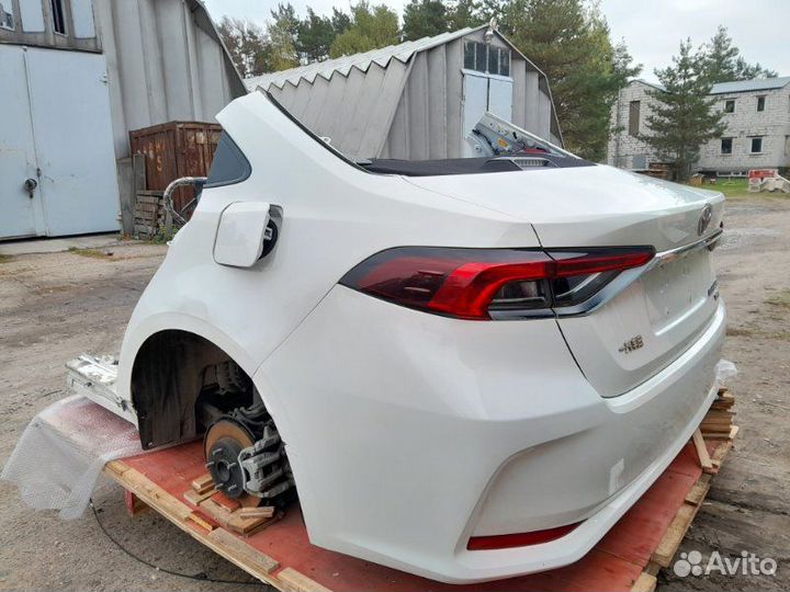 Задняя часть кузова Toyota Corolla 210