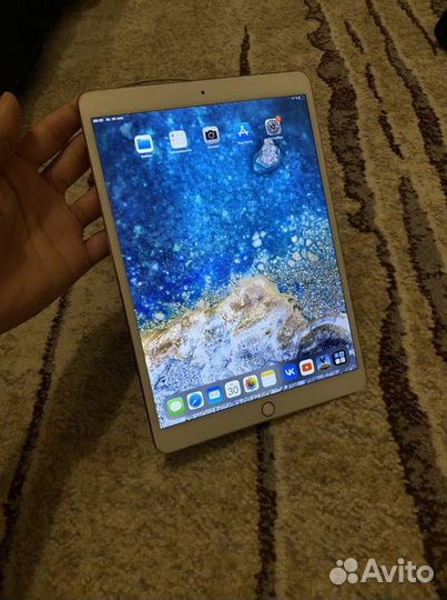 iPad pro 10 5 64 gb