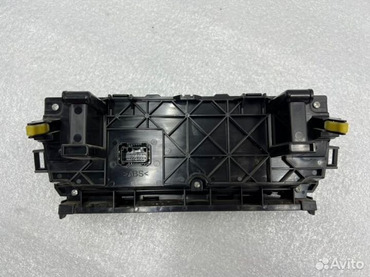 Блок управления климат-контролем Toyota Camry V50