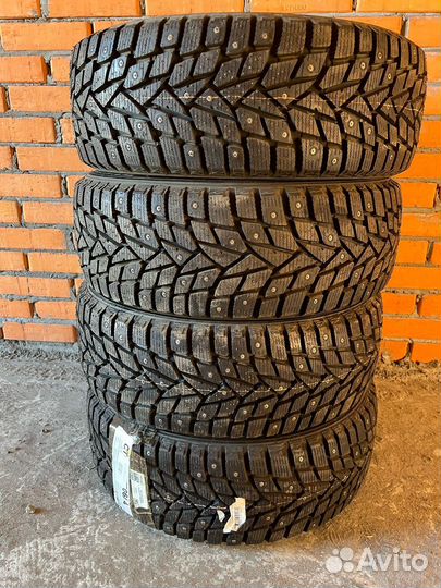 Dunlop SP Winter Ice02 205/55 R16