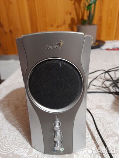 Колонки Genius SP-E200