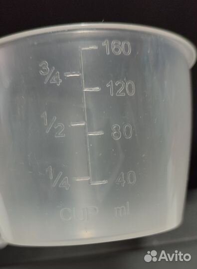 Мерный стакан 180 мл. Новый + форма для вареников