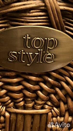 Набор для пикника в корзине