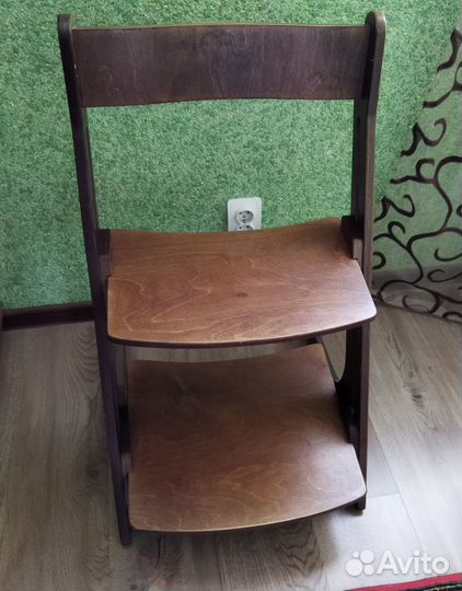 Растущий стул для школьника,в хорошем состоянии