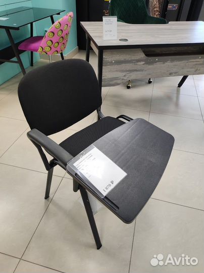 Стул компьютерный для конференций