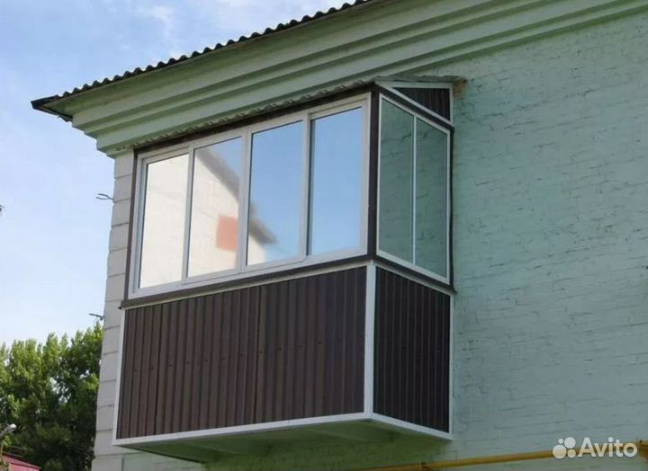 Остекление балкона распашное
