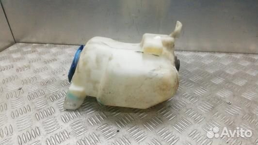 Бачок омывателя volkswagen golf 4 (PBE03NL01)