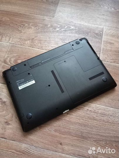 Ноутбук Samsung большой мощный быстрый