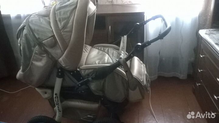 Продам детскую коляску