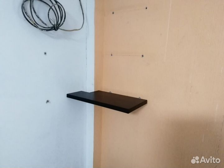 Продам стол-столешницу и полки