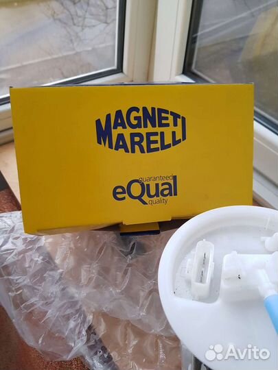 Продам топливный насос на Ford Focus