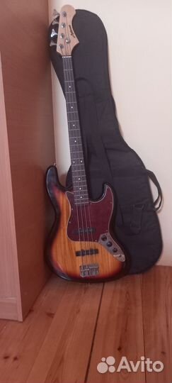 Бас гитара ashtone