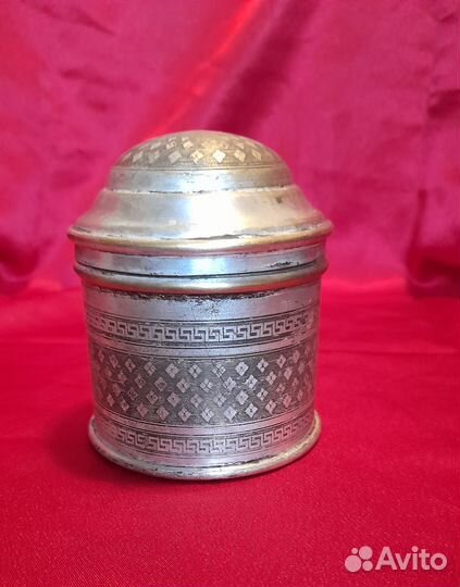 Шкатулка norblin 1860 е годы