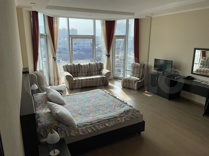 Квартира-студия, 44 м², 8/9 эт.