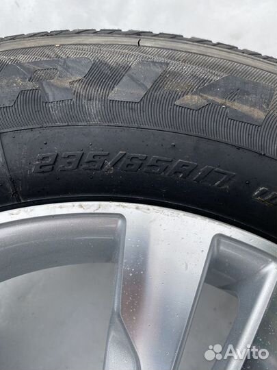 Triangle SeasonX TA01 235/65 R17 104T